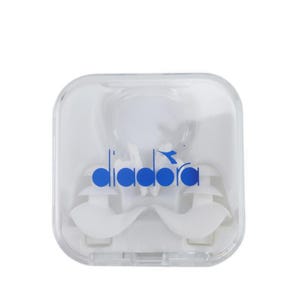 Dia Set Nose Clip And Ear Plug Unisex - White