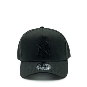 940Af Matt Badge Neyyan Men's Caps - Black