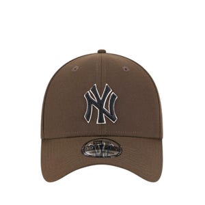 3930 Q325 Wlnt Blk Stn Neyyan Men's Caps - Walnut