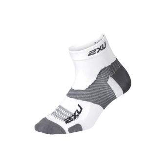 2XU Unisex Vectr Ultralight 1/4 Crew Sock - White