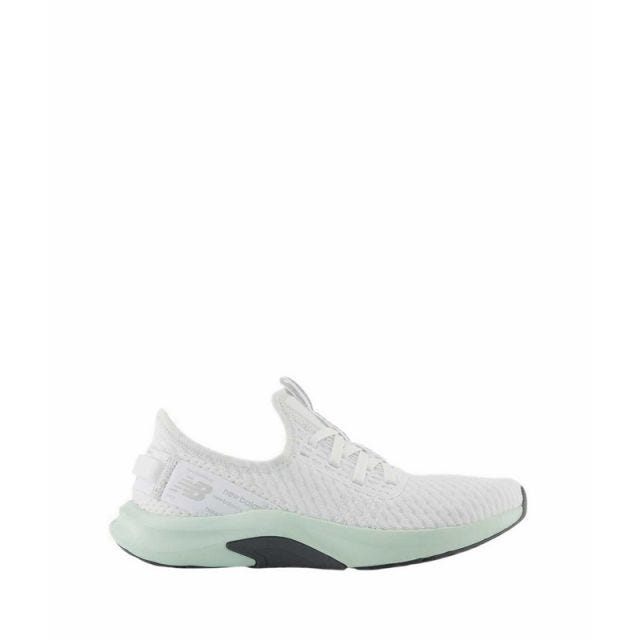 Dynasoft Nergize Sport v2 Women's Training Shoes - White