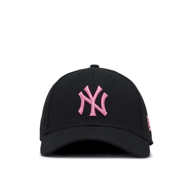 940 NEYYAN Women's Caps - Black