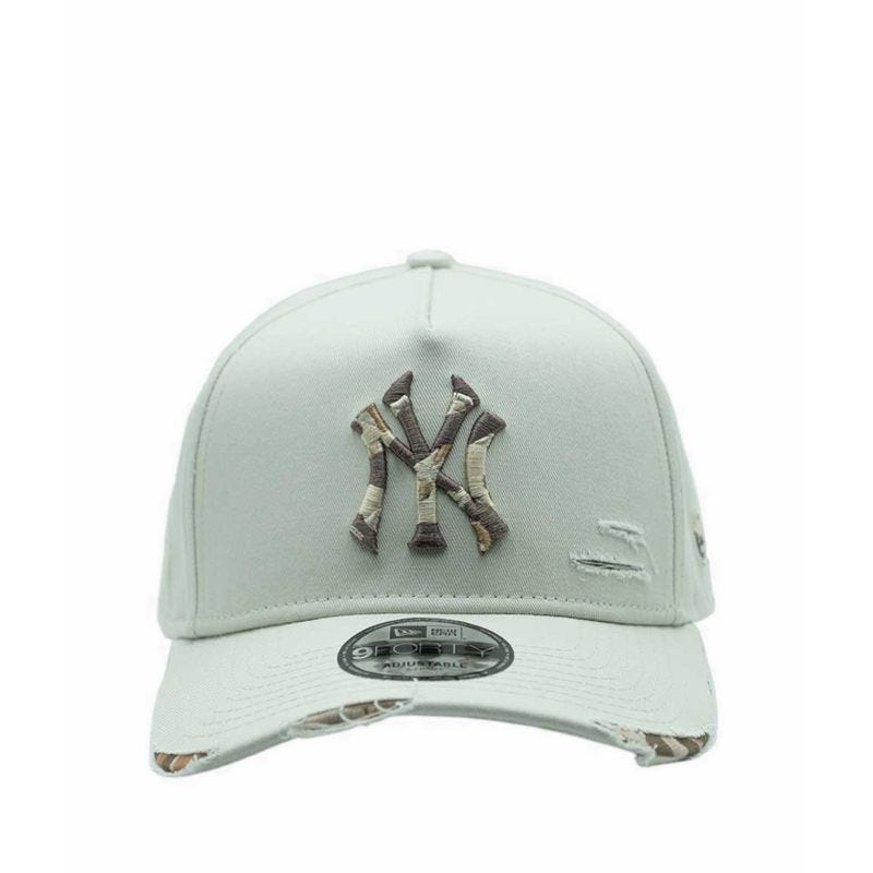 9FORTY A-Frame Frayed New York Yankees Unisex Caps - Ivory Desert Camo