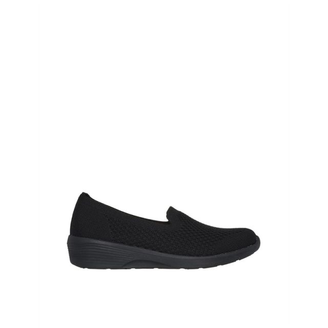 Skechers Arya Women's Leisure Shoes - Black