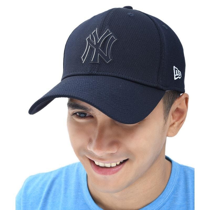 New Era New York Yankees Clubhouse Collection 39Thirty Stretch Fit Man's Cap - Blue