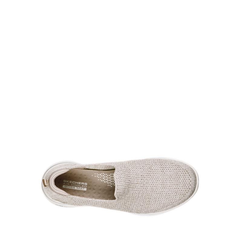 skechers on the go playa