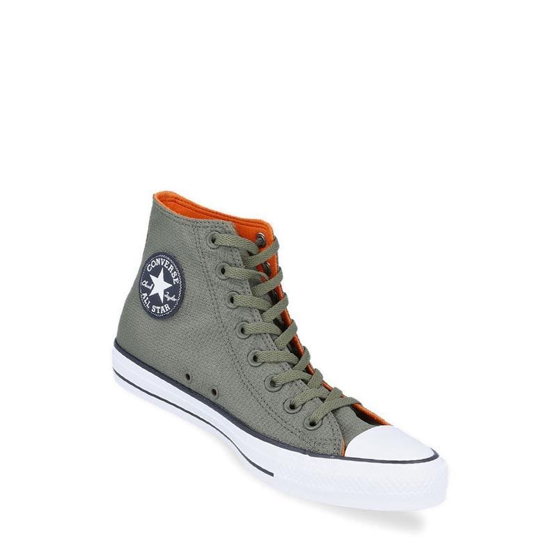 Converse Chuck Taylor All Star Leightweight Nylon High Top Converse Chuck Taylor All Star Leightweight Nylon High Top